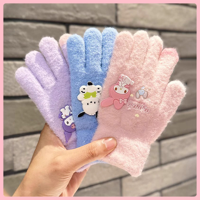 S♡nrio Kawaii Styled Hats, Gloves & More
