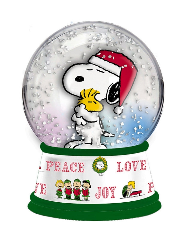 Snoopy Christmas Snow Globes